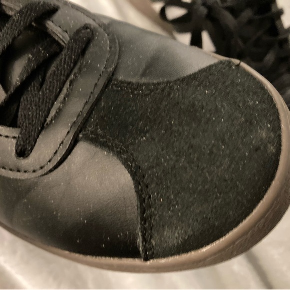 Adidas Women's Black and White Sneakers - Picture 3 of 7